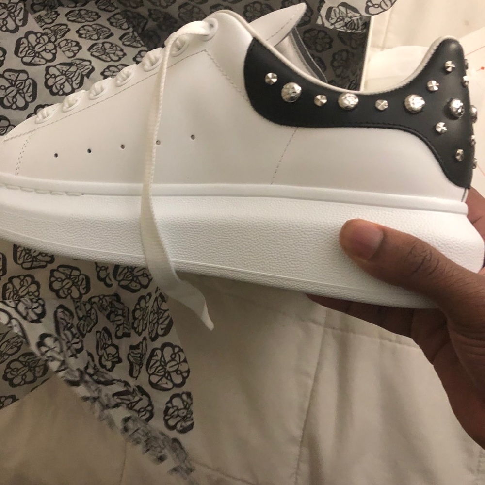 Alexander Mcqueen - image 4